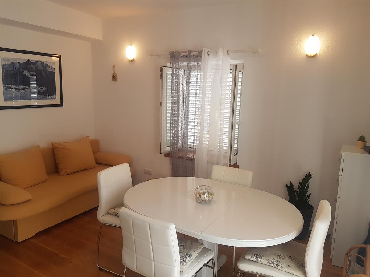 Apartments Karlo Makarska Exterior foto